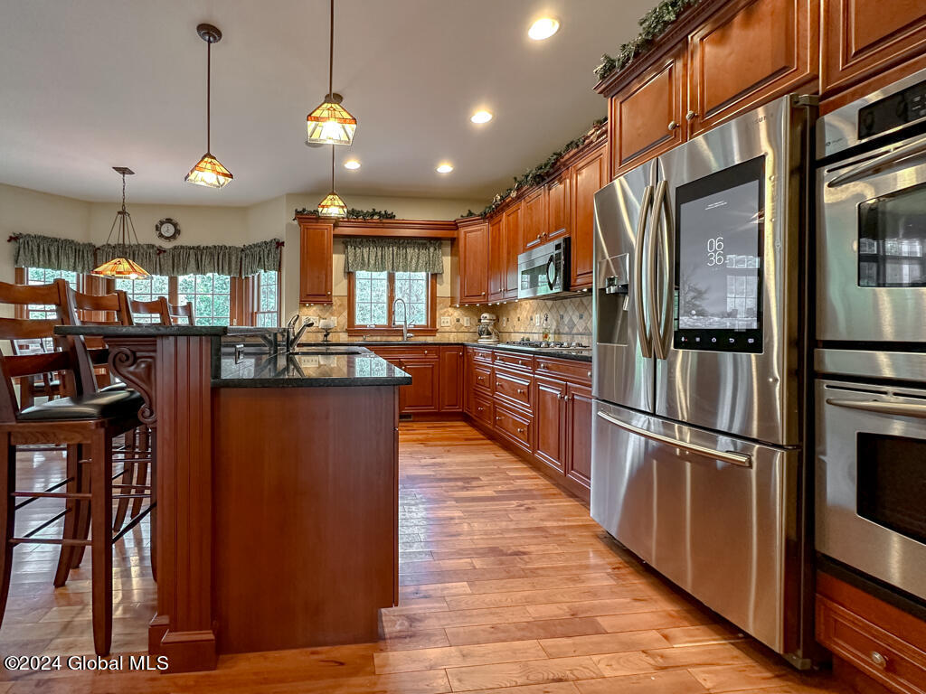 18 Oak Valley Way