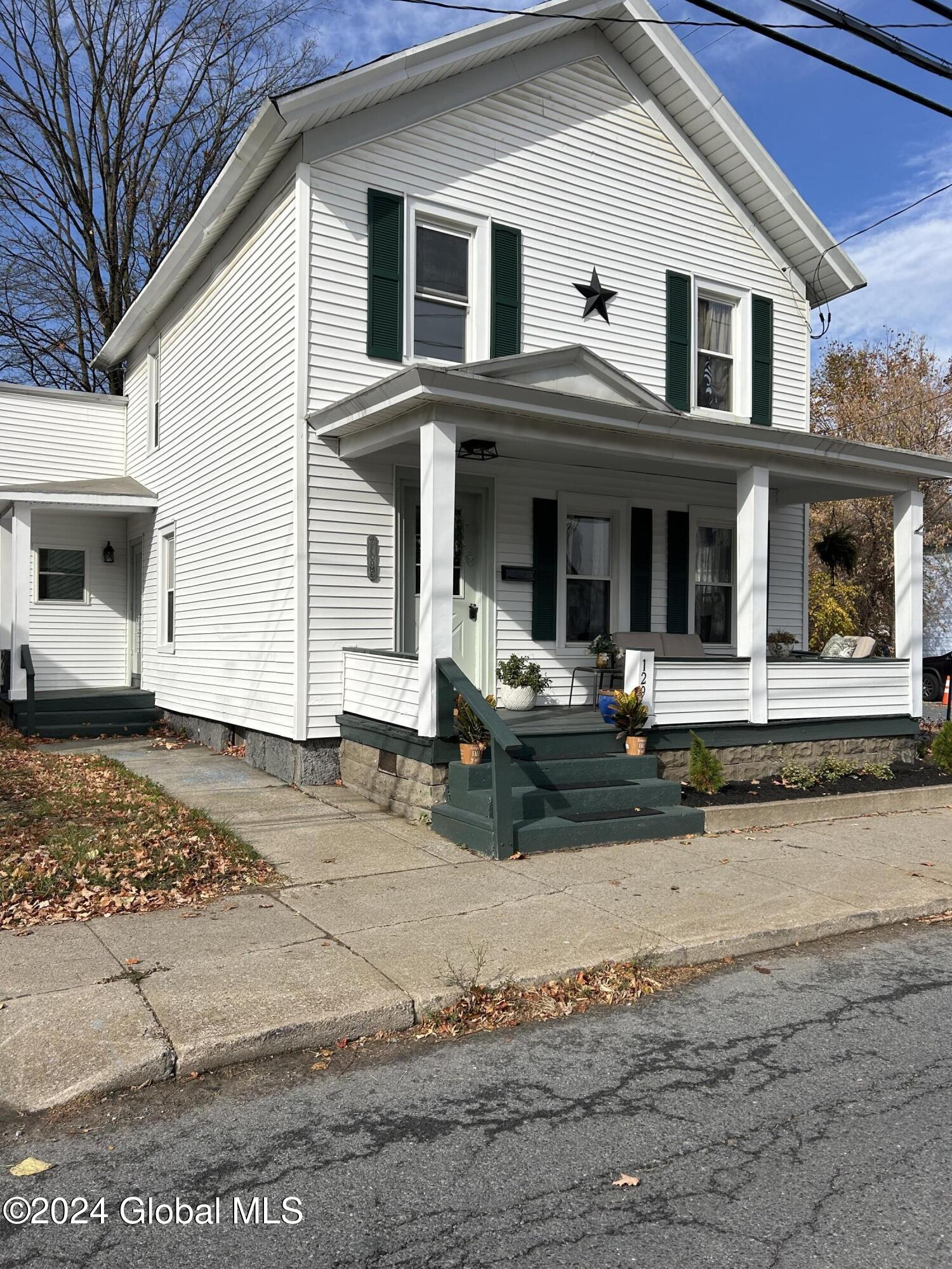 129 South Street