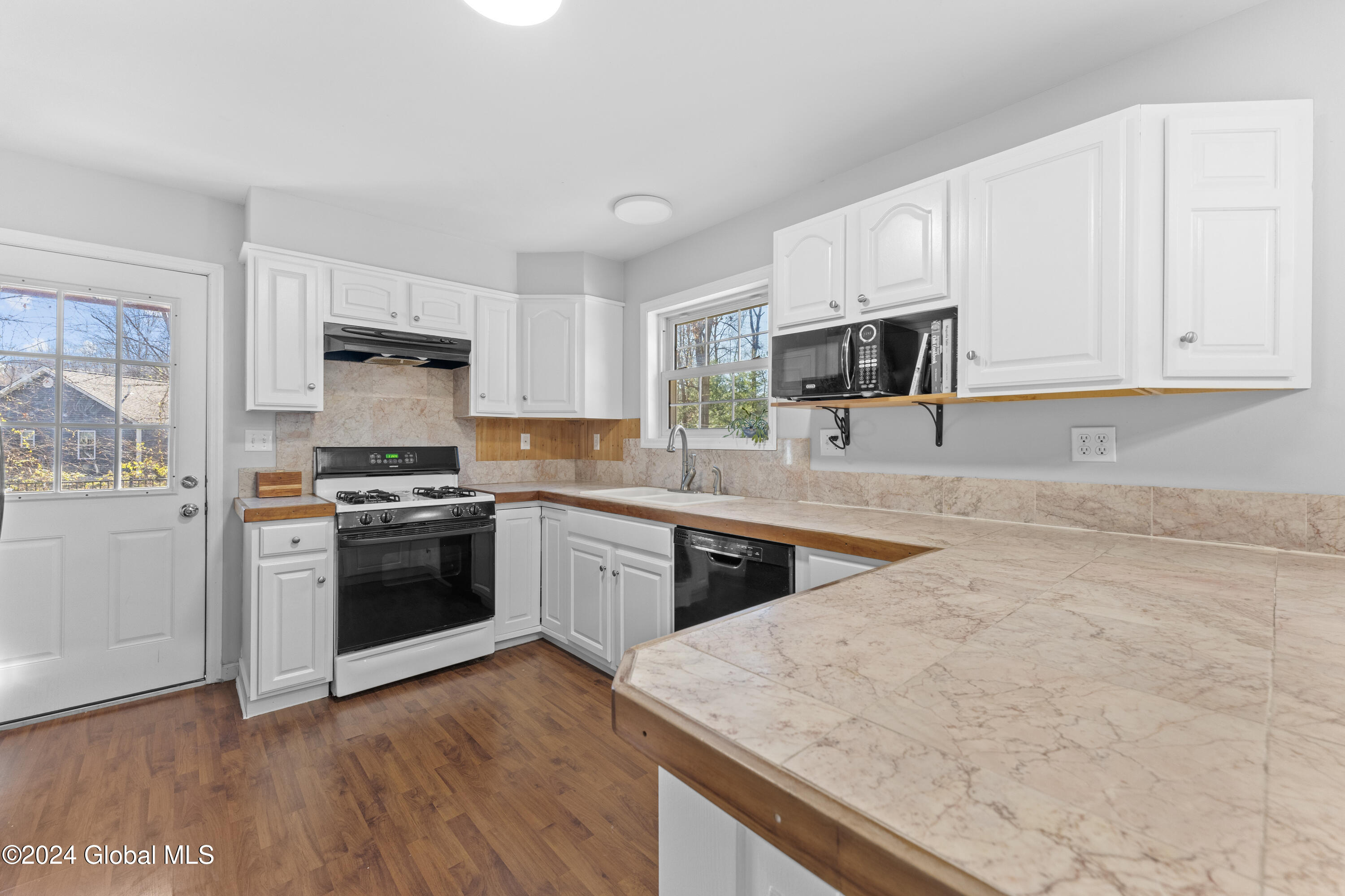 21 Grey Fox Drive