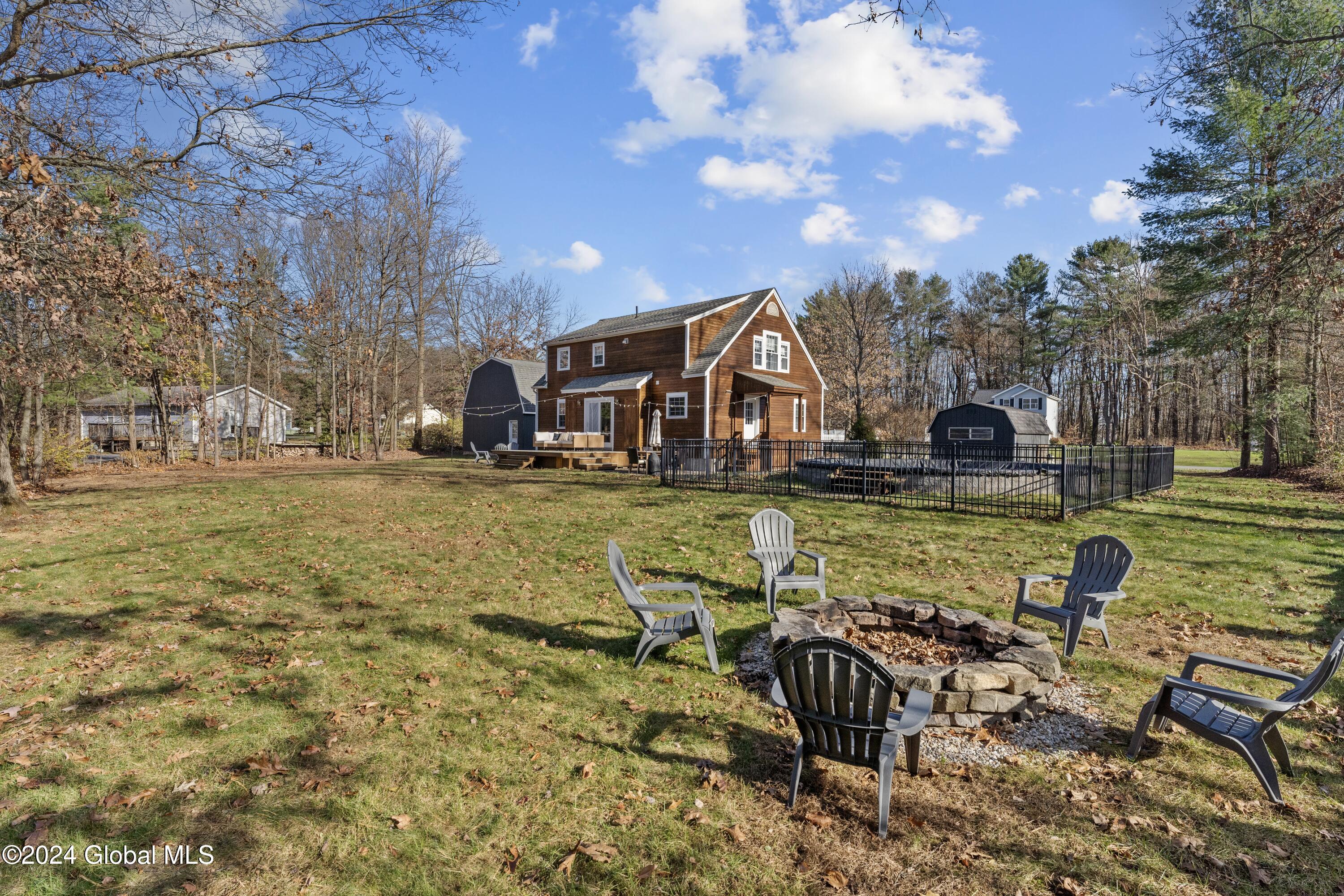21 Grey Fox Drive
