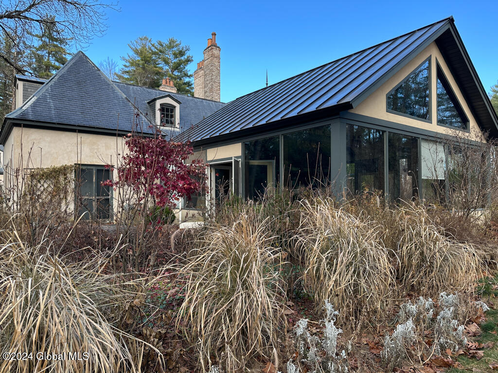 40 North Road