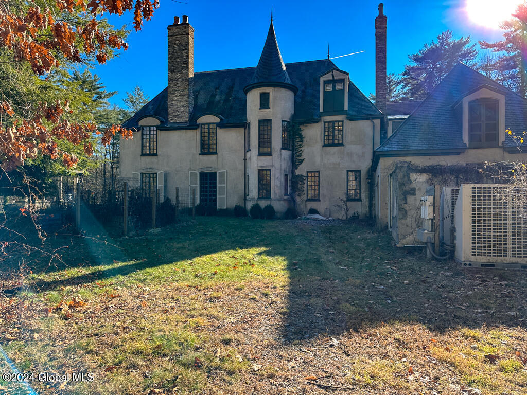 40 North Road