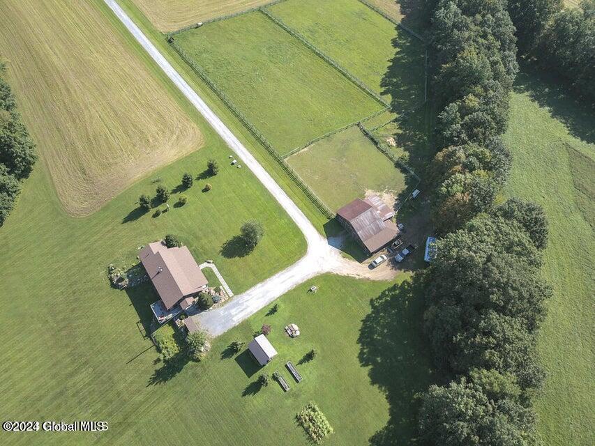 1661 Burch Road