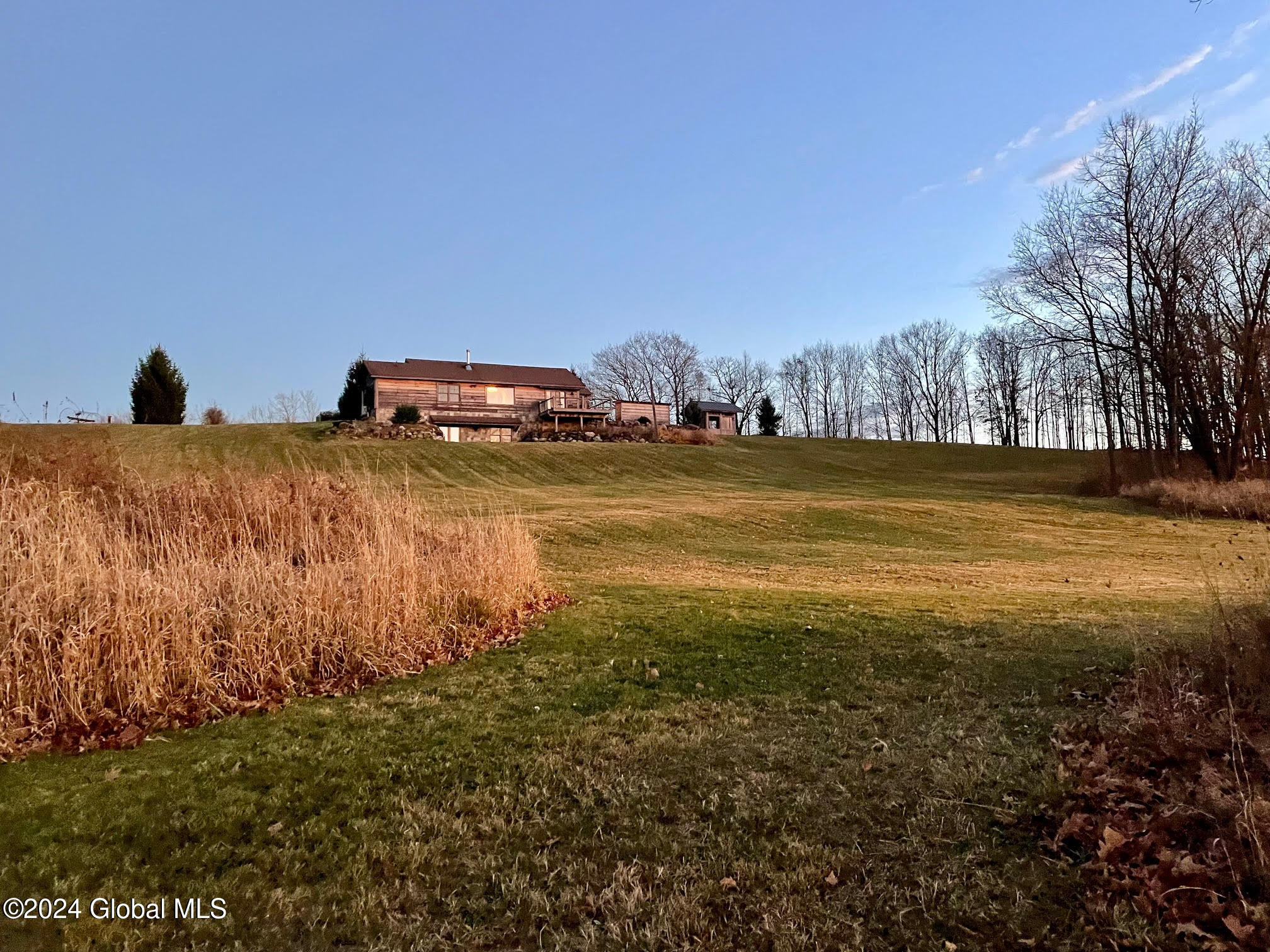 1661 Burch Road