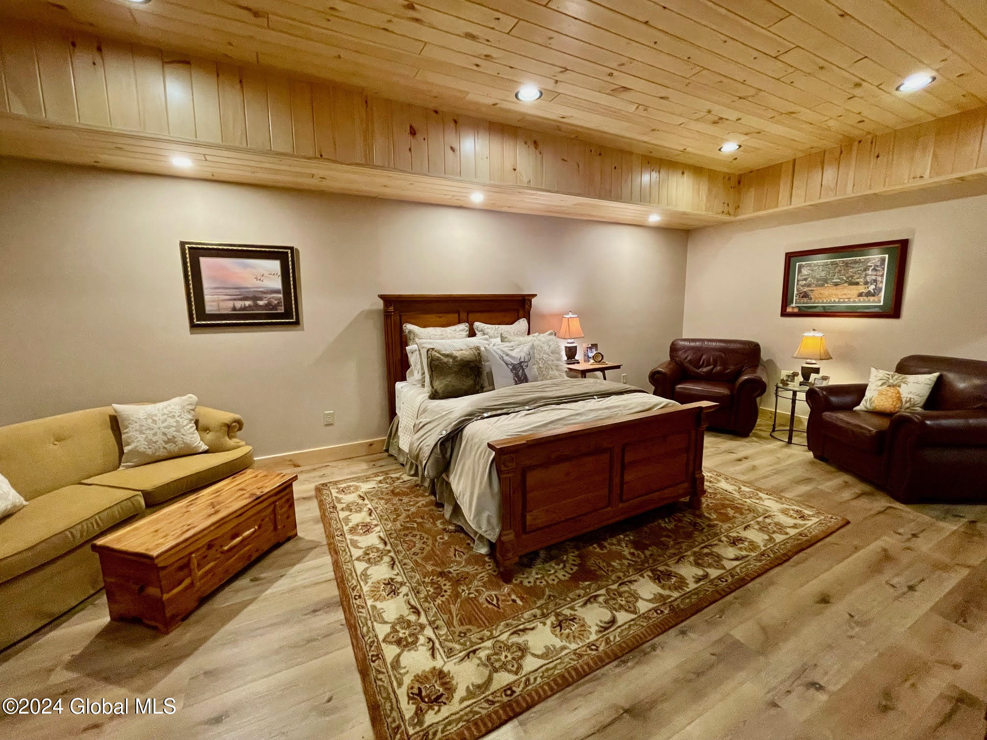 1661 Burch Road