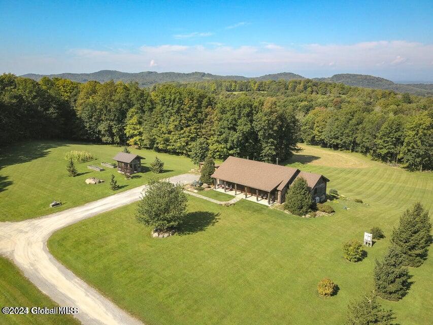 1661 Burch Road