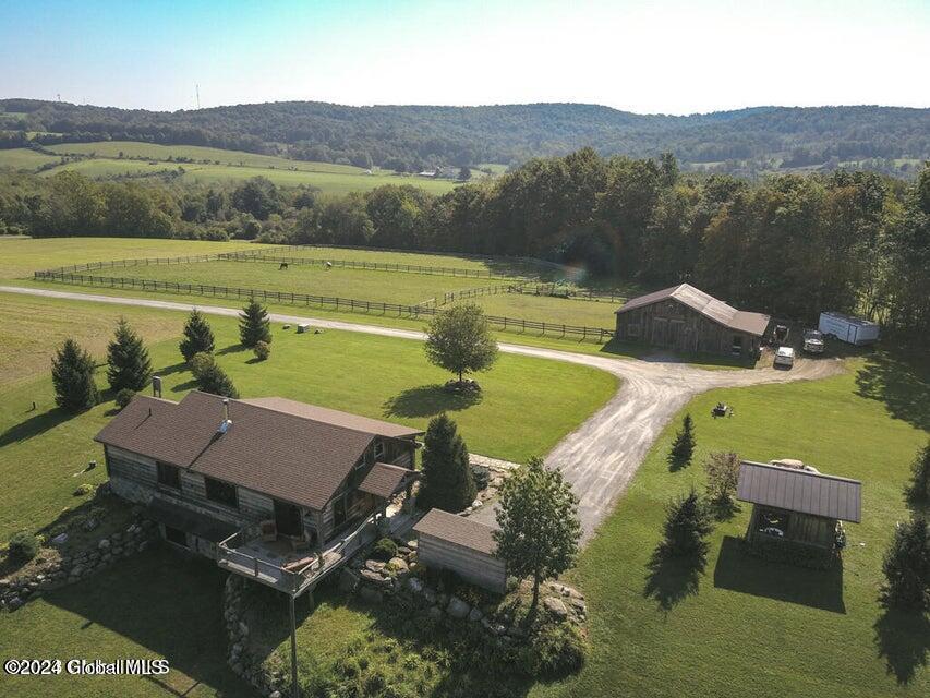 1661 Burch Road