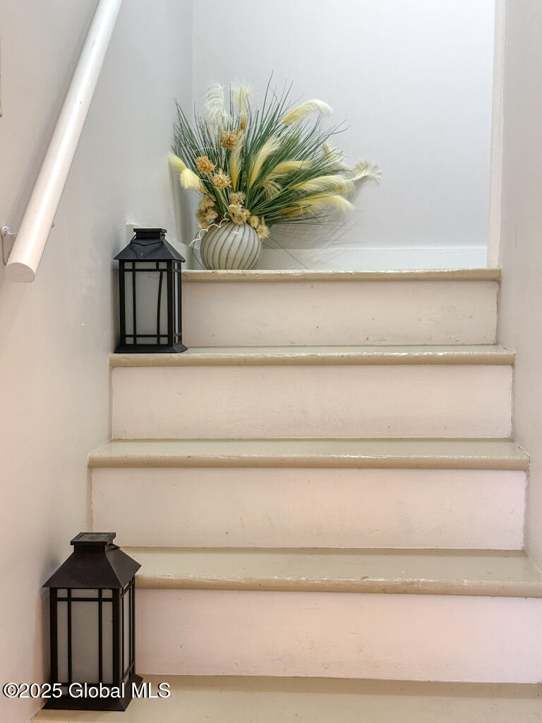11 Stewart Avenue