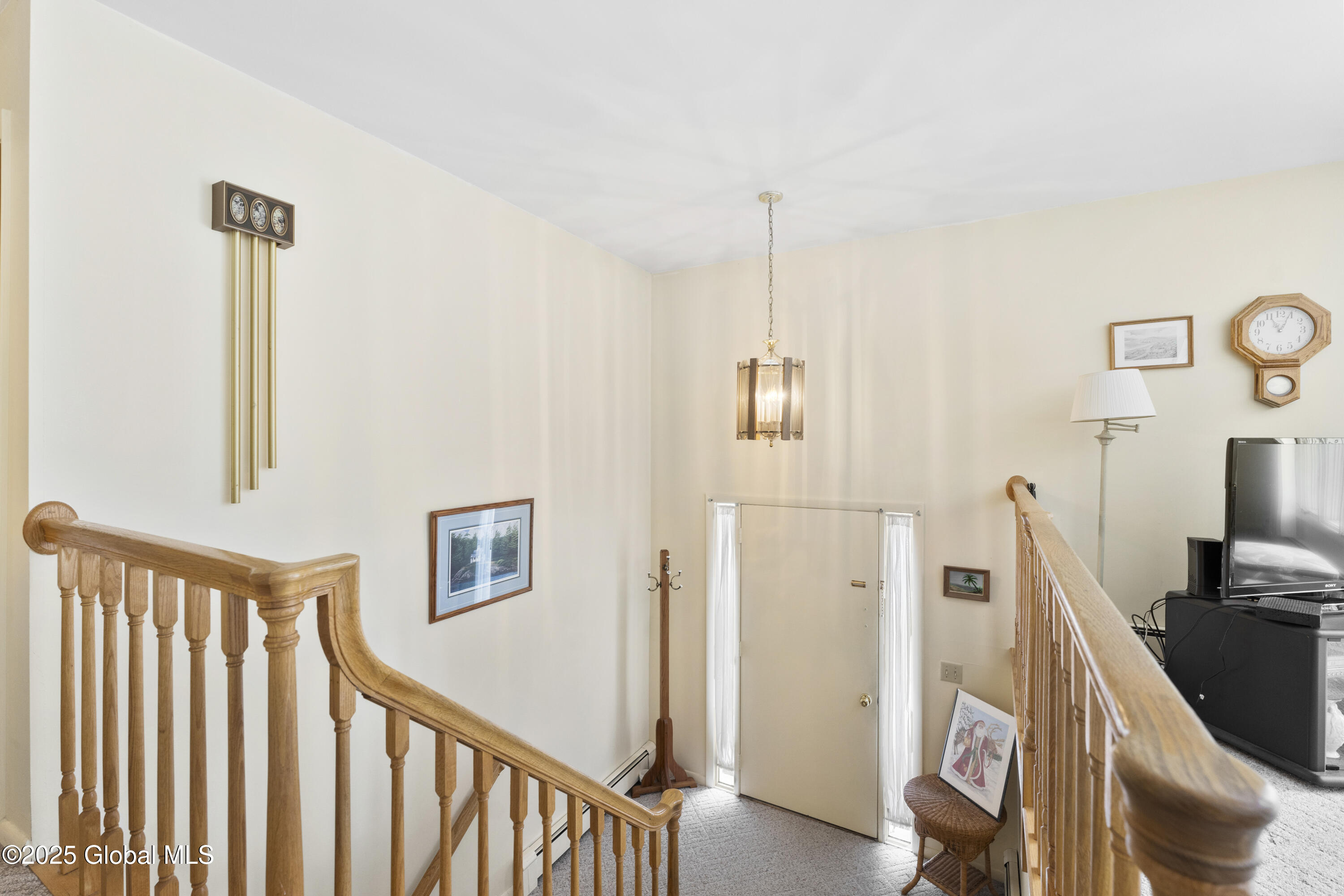 15 Deer Run Road