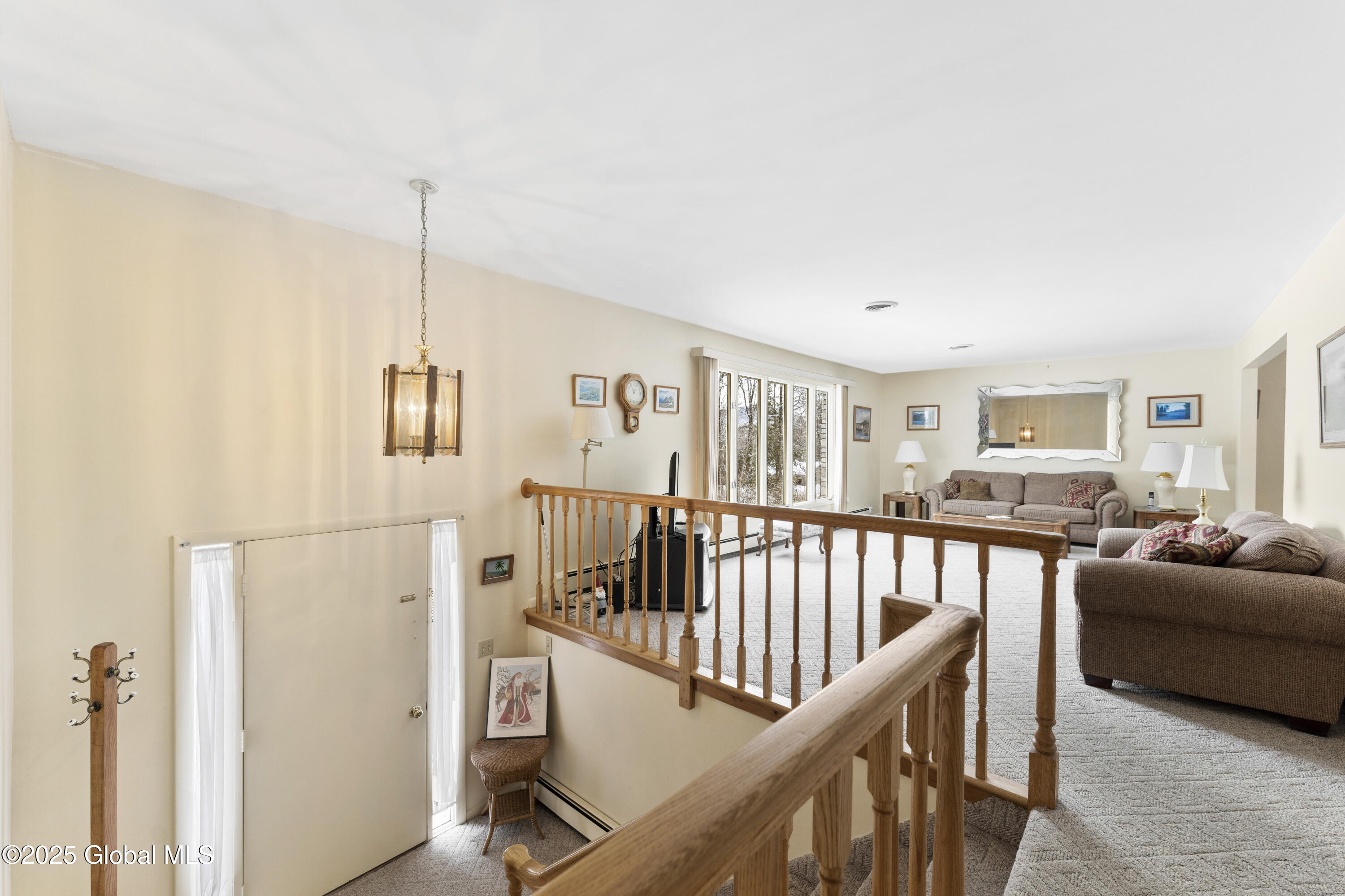 15 Deer Run Road