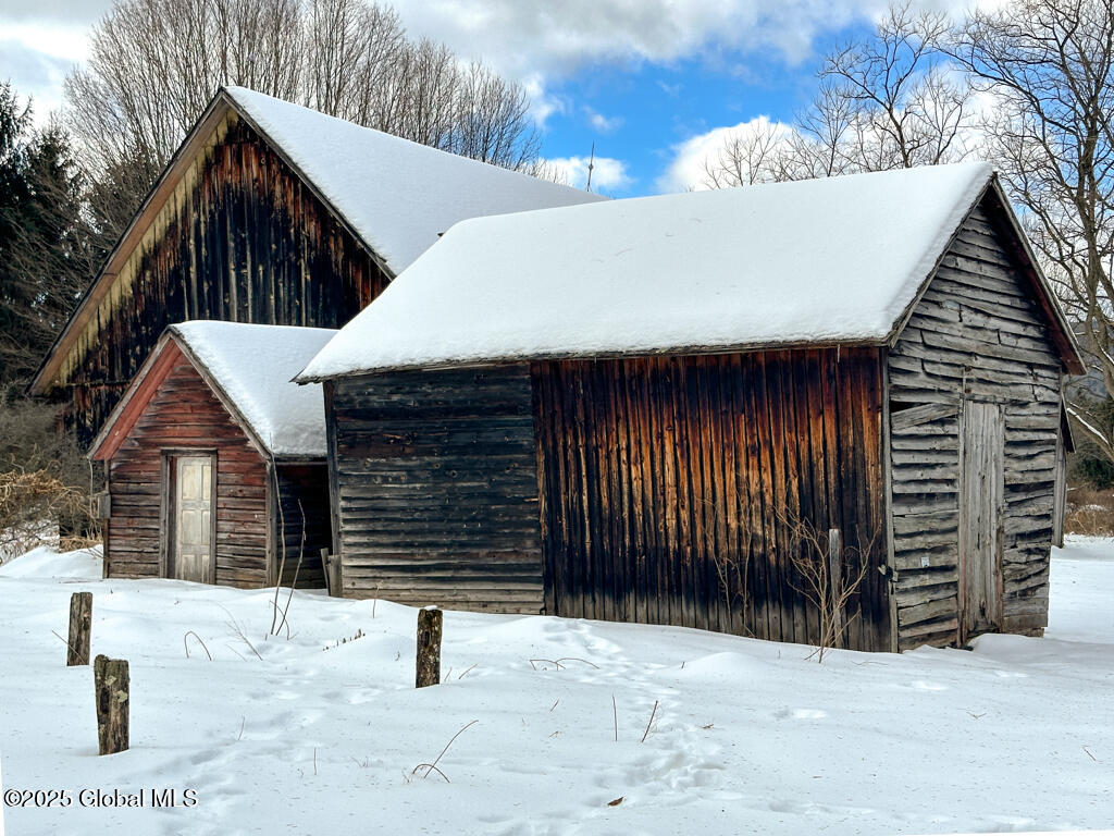 1849 Ridge Road