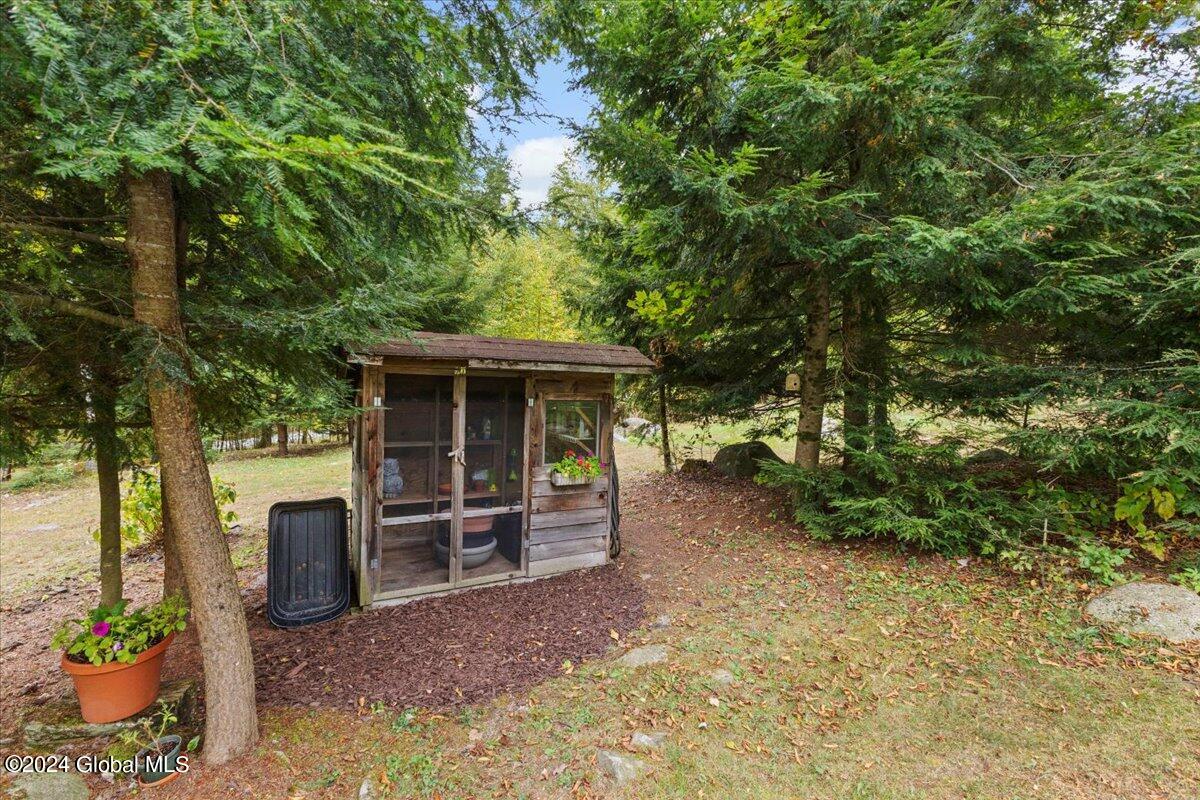 14 Georges Knoll Road