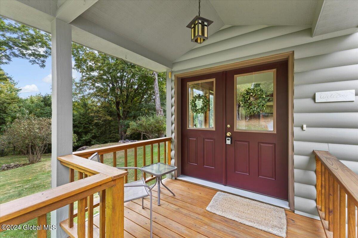 14 Georges Knoll Road