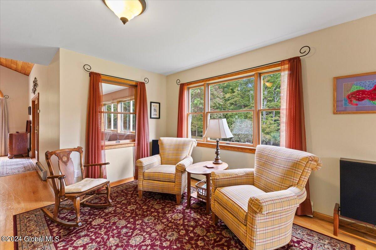 14 Georges Knoll Road