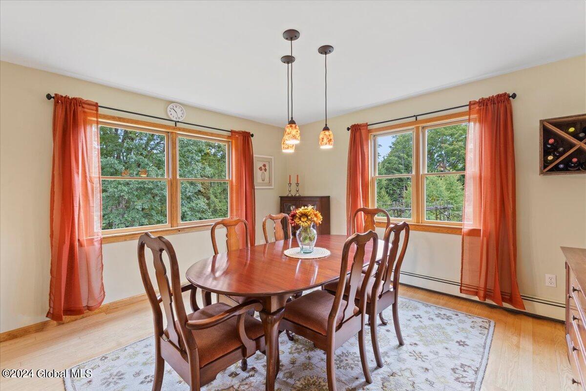 14 Georges Knoll Road