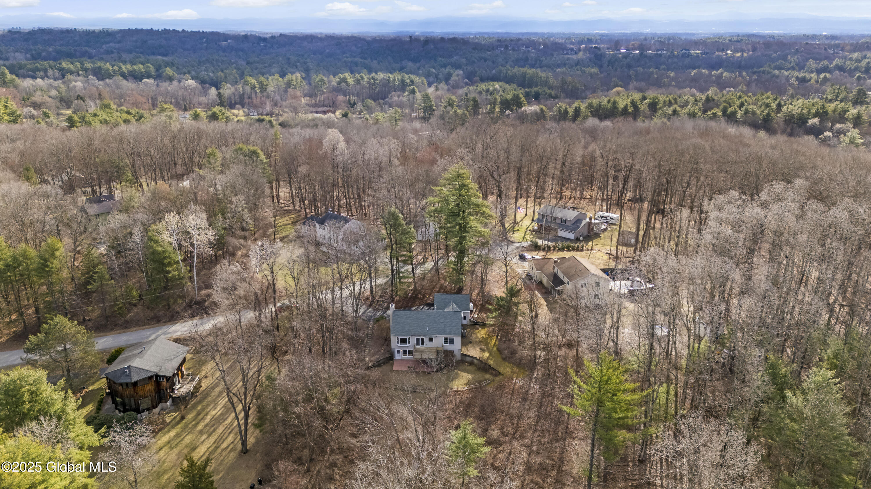 14 Summit Lane