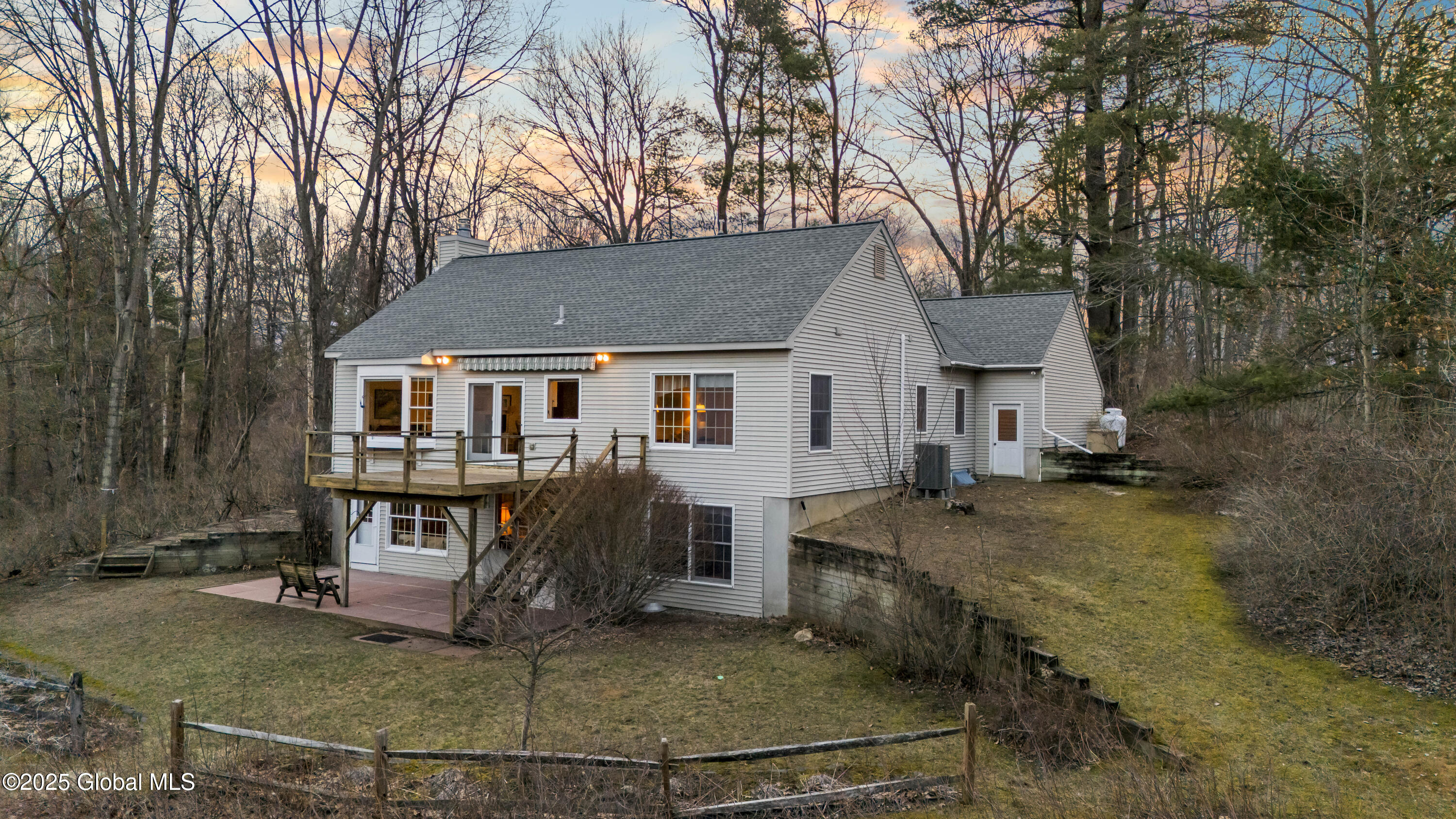 14 Summit Lane