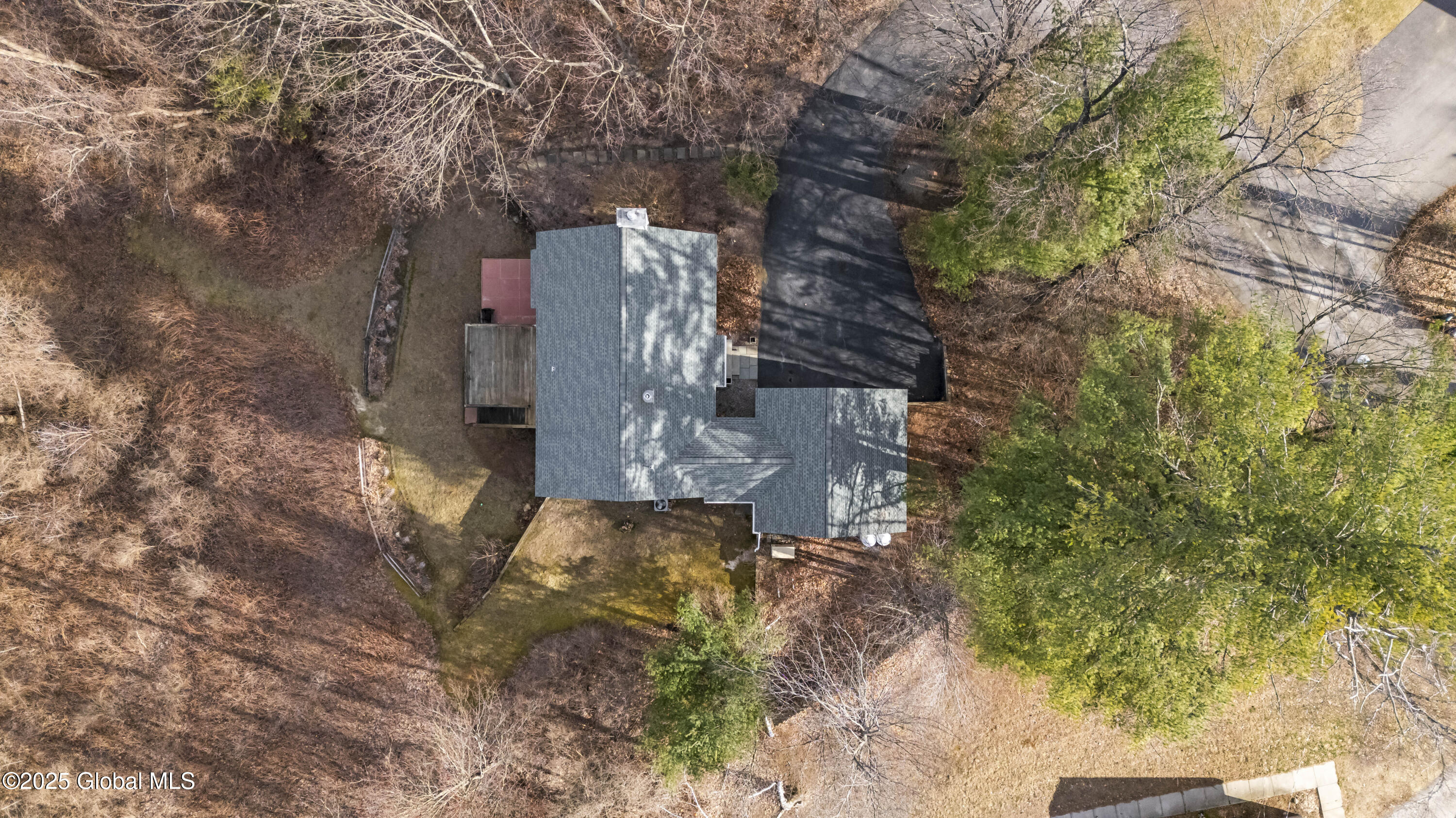 14 Summit Lane