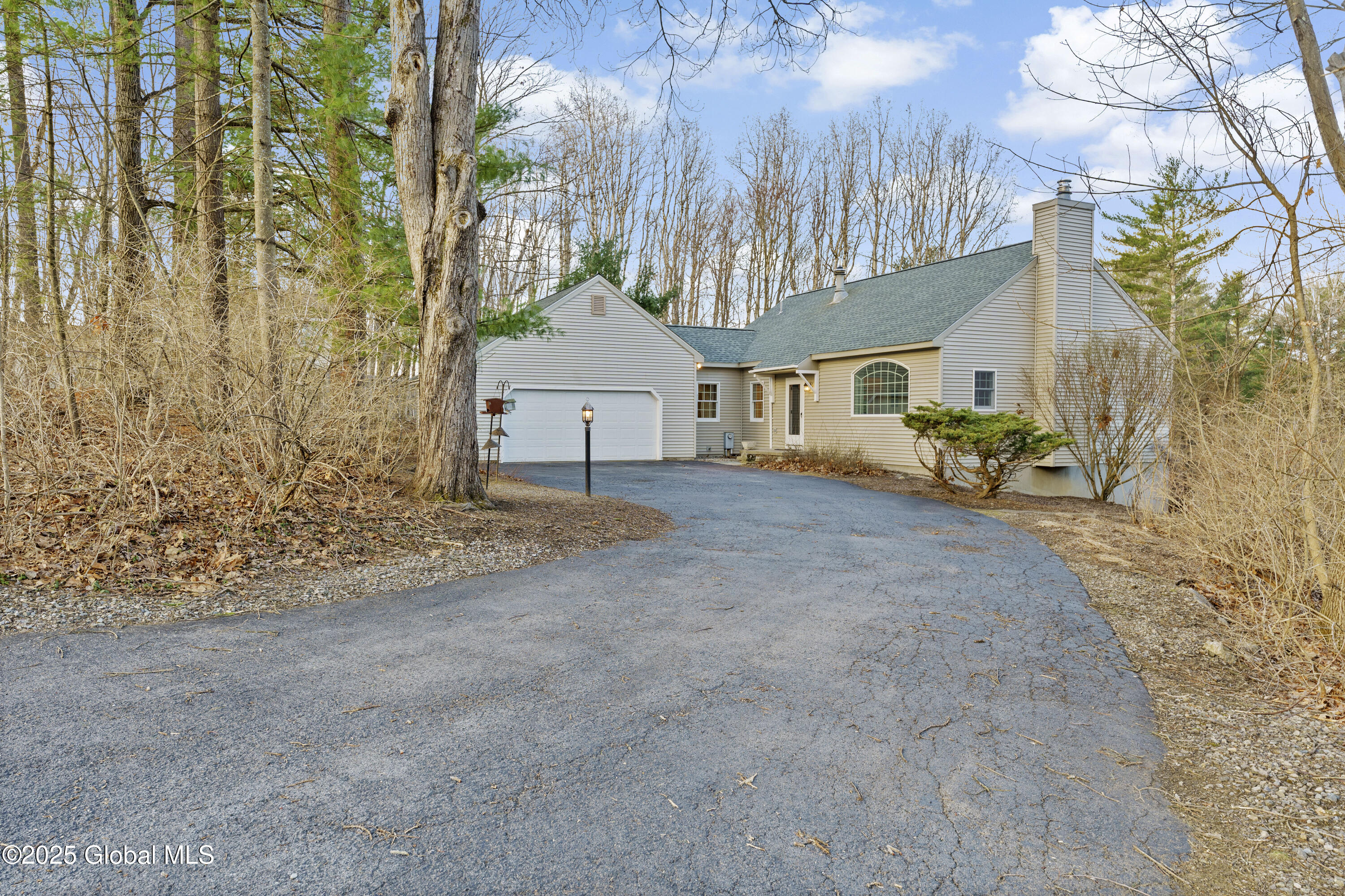 14 Summit Lane