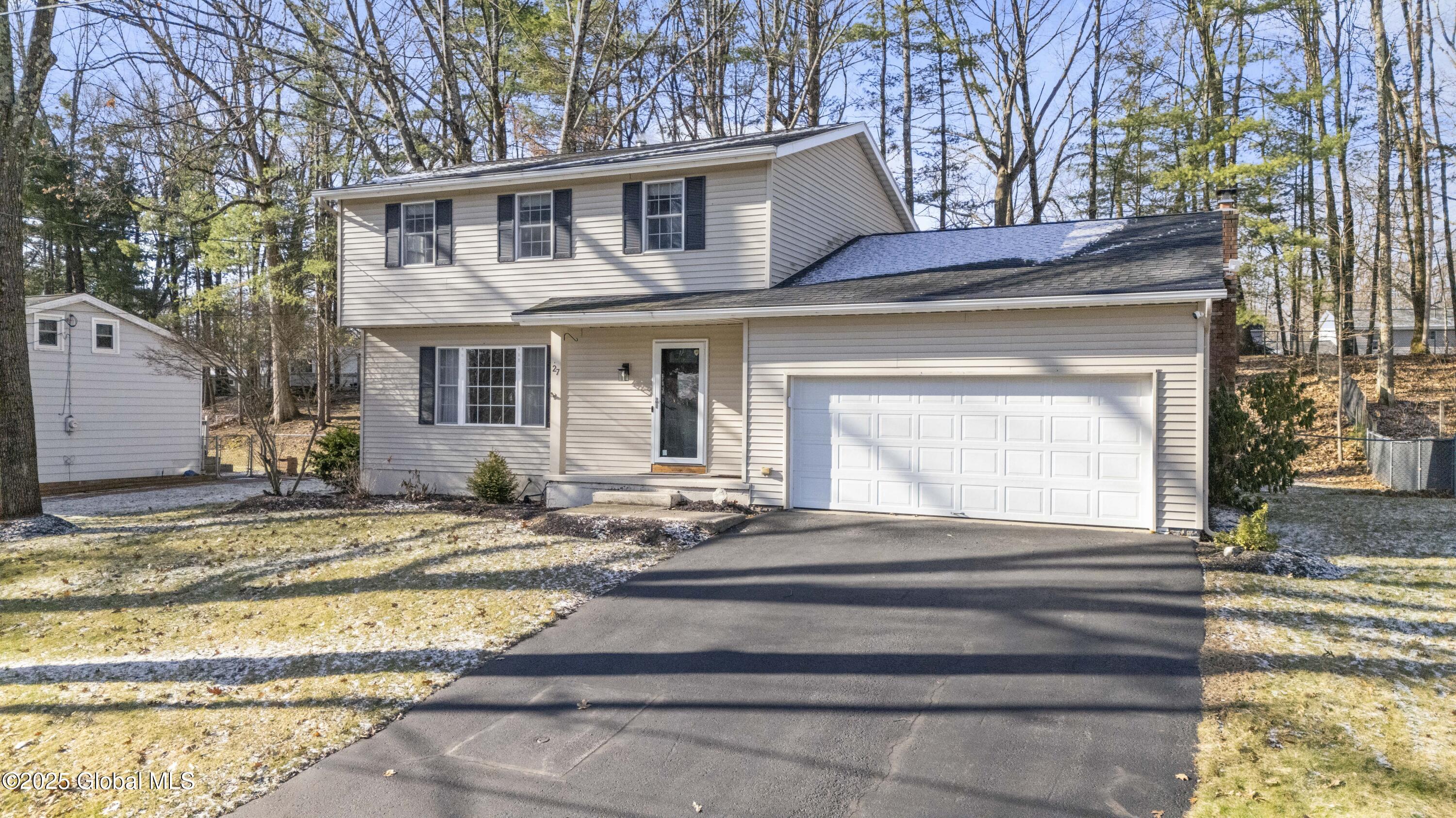 27 Orenda Spring Drive