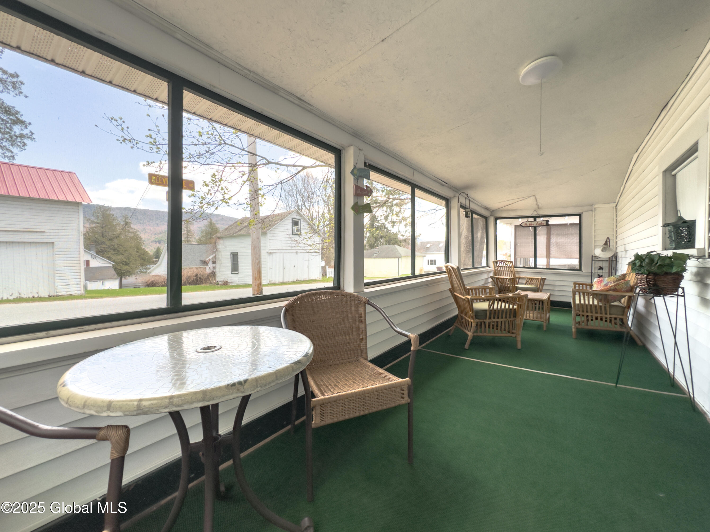 311 Cleverdale Road