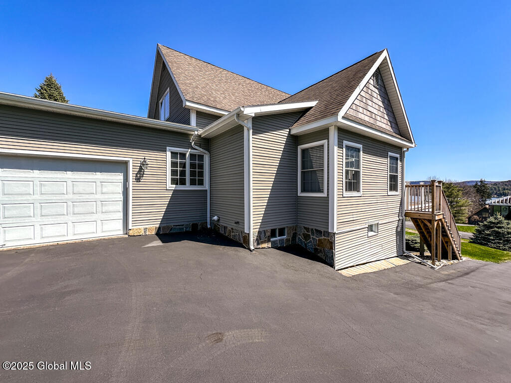 19 Sunnyview Lane