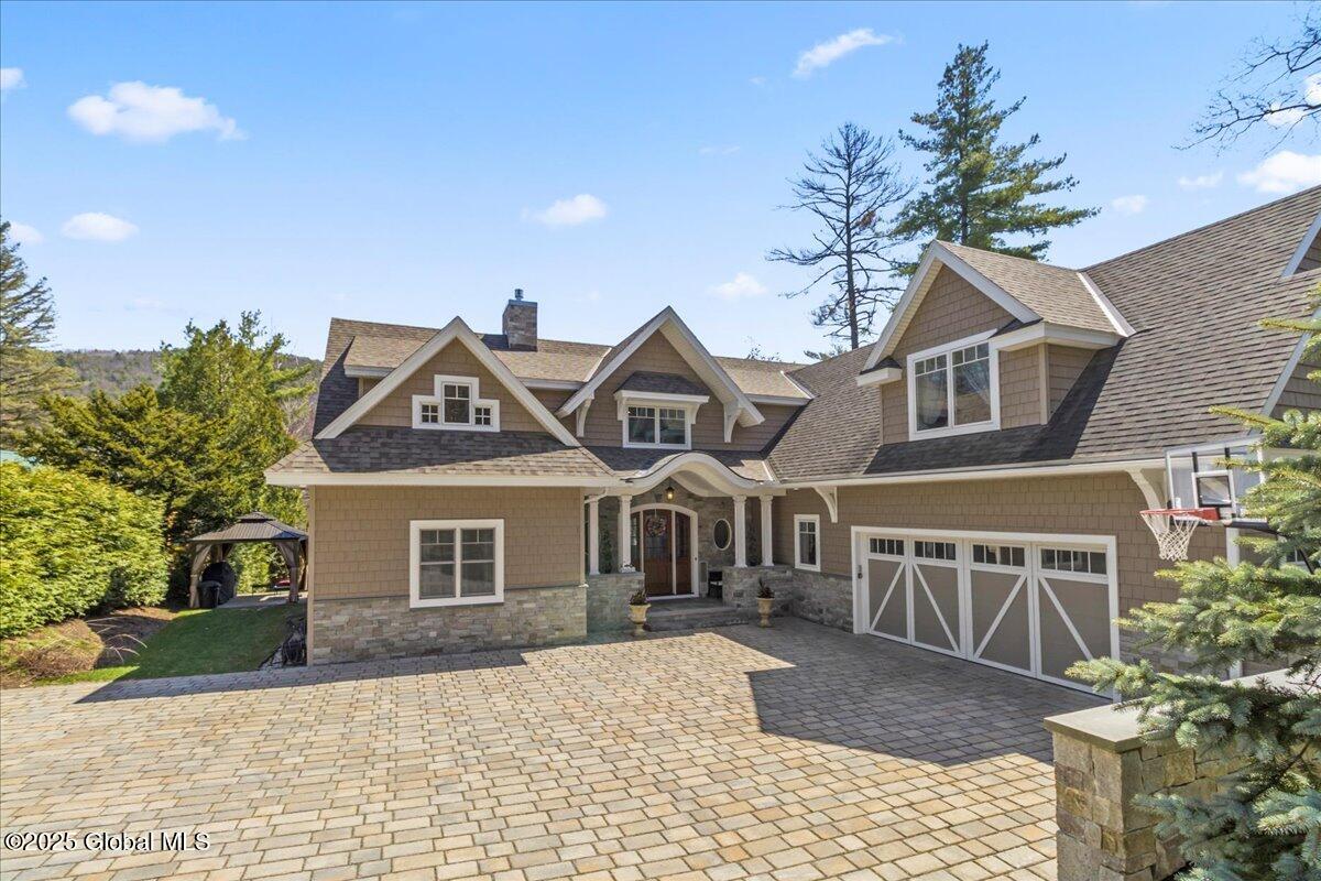 135 Seelye Road
