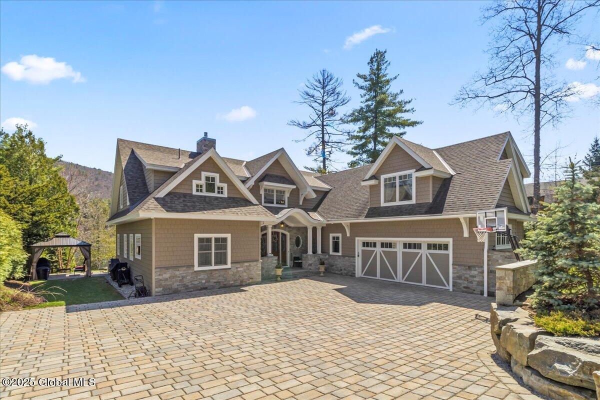 135 Seelye Road