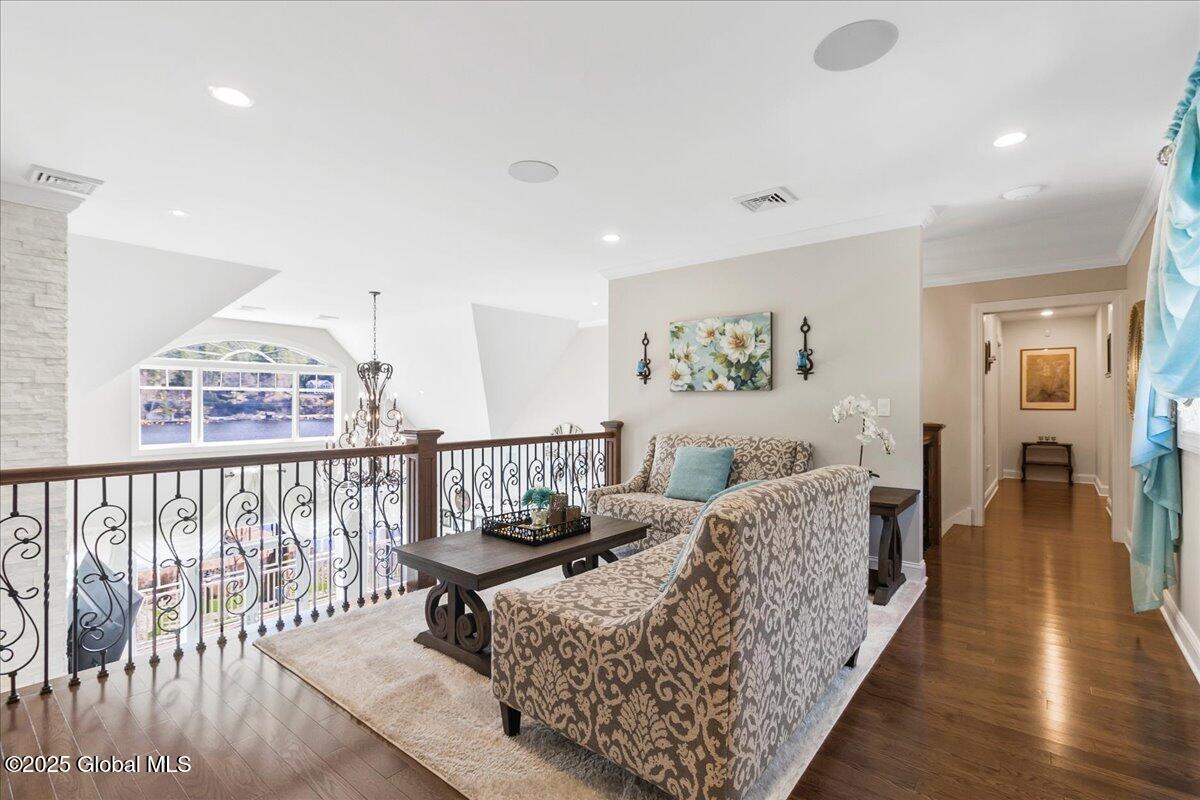135 Seelye Road