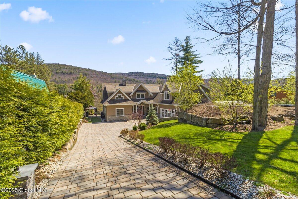 135 Seelye Road