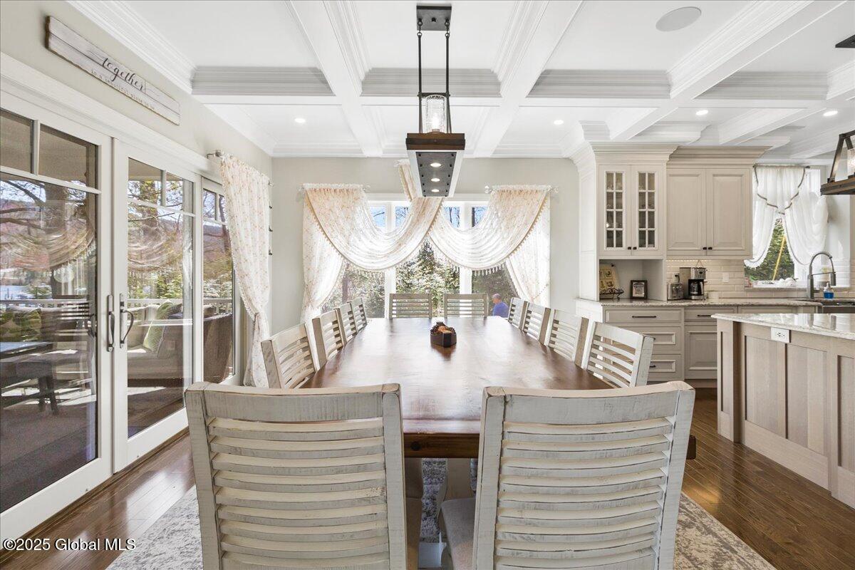 135 Seelye Road