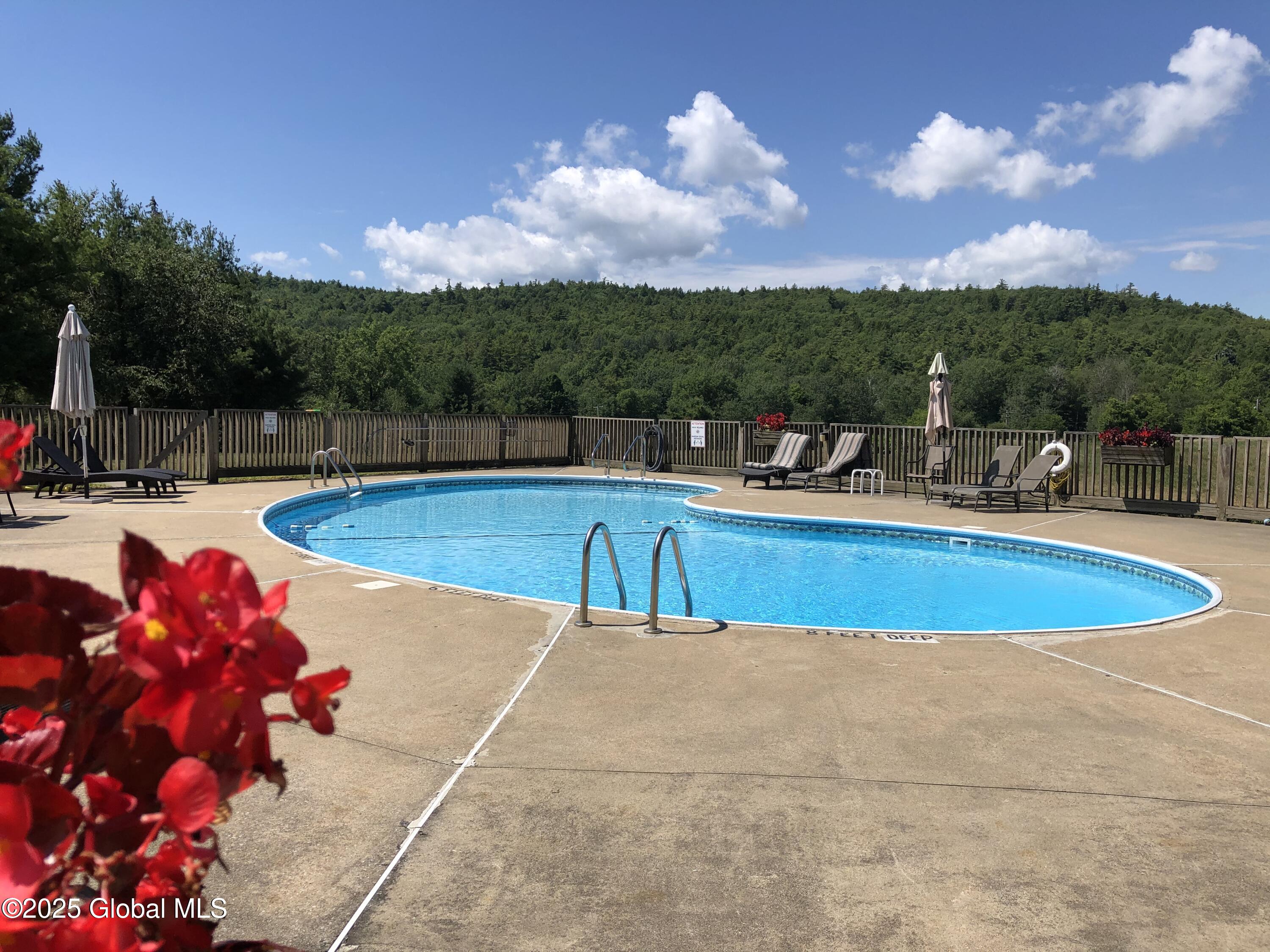 441 Lockhart Mountain Road, 37