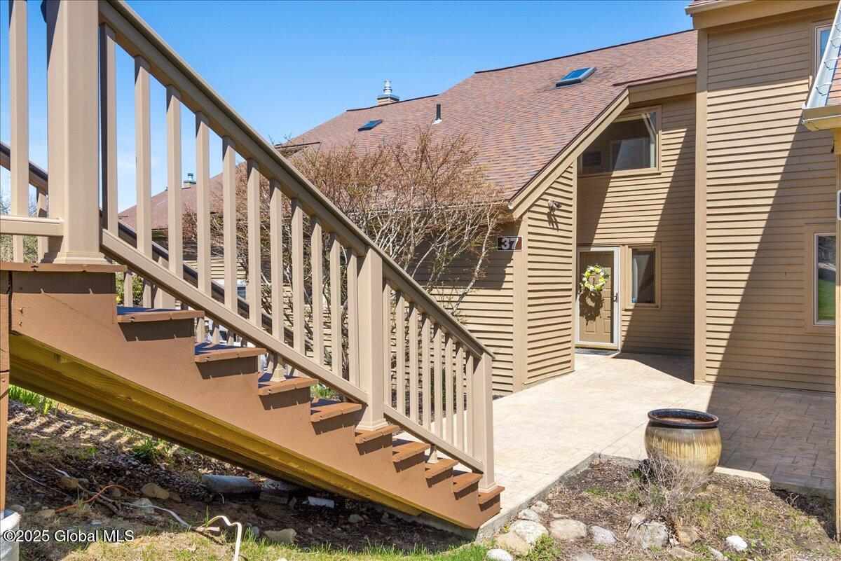 441 Lockhart Mountain Road, 37