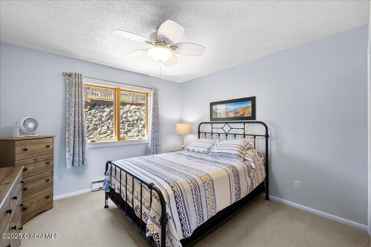 441 Lockhart Mountain Road, 37