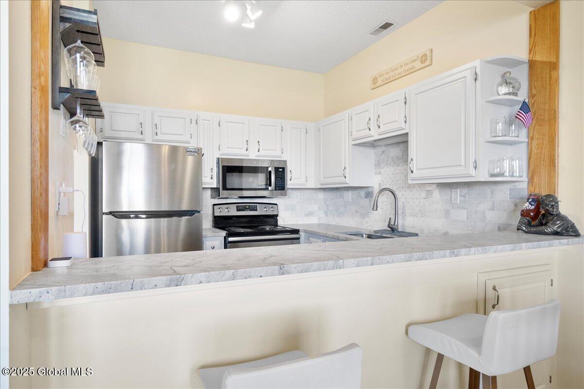 441 Lockhart Mountain Road, 37