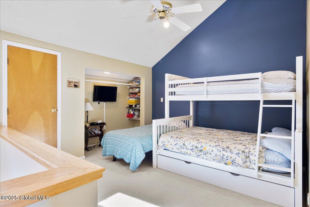 441 Lockhart Mountain Road, 37