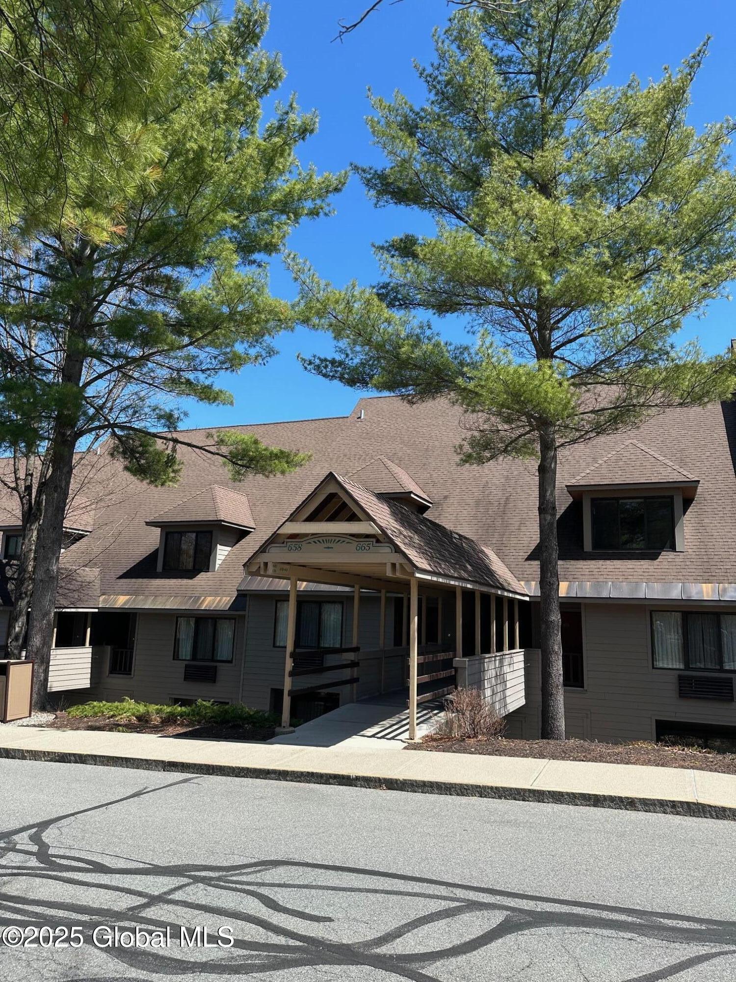 110 Sagamore Road 6B6