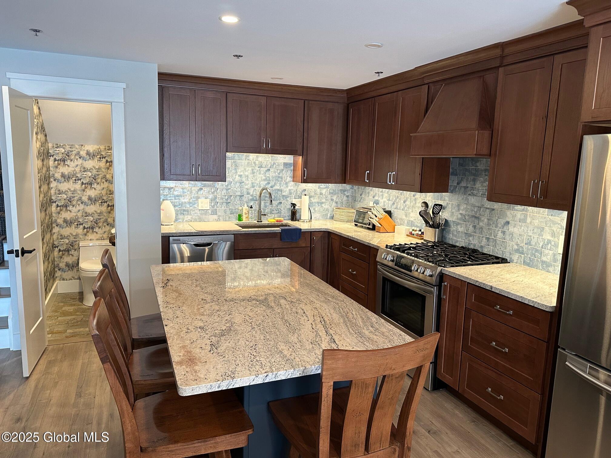 110 Sagamore Road 6B6