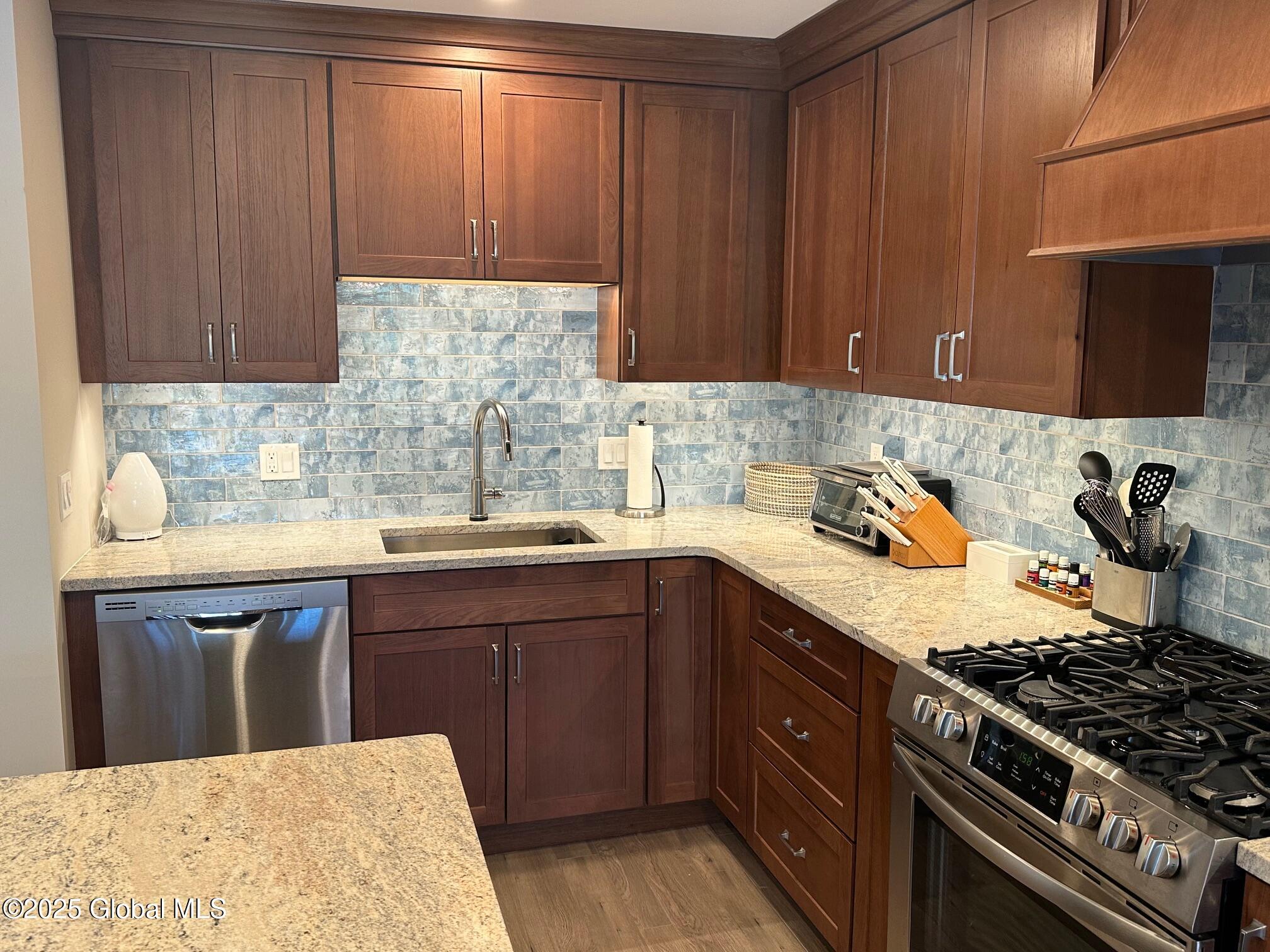 110 Sagamore Road 6B6