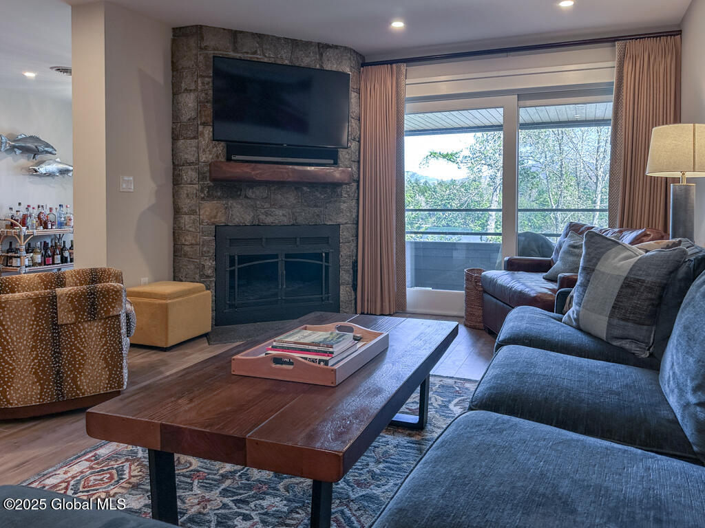 110 Sagamore Road 6B6