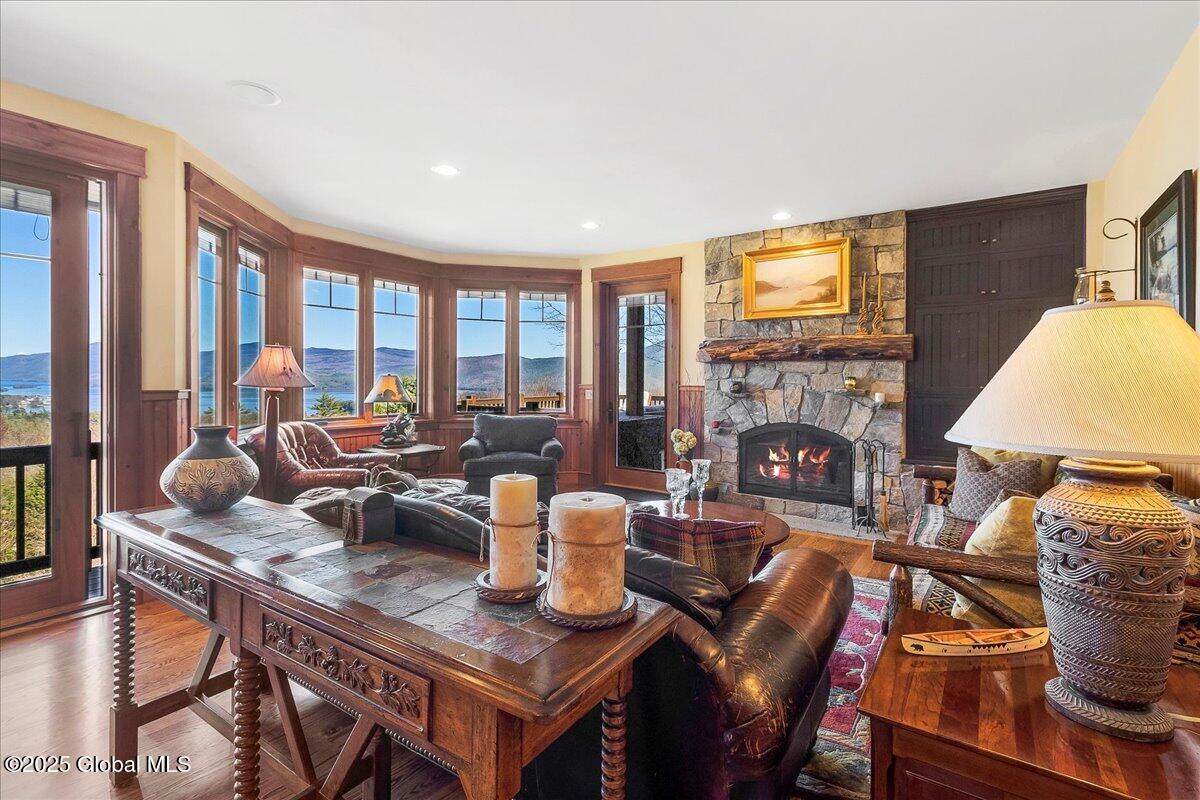 94 Long View Lane