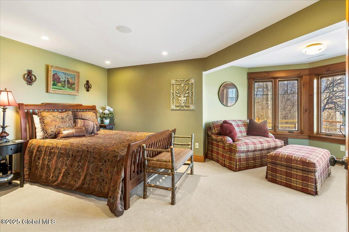 94 Long View Lane