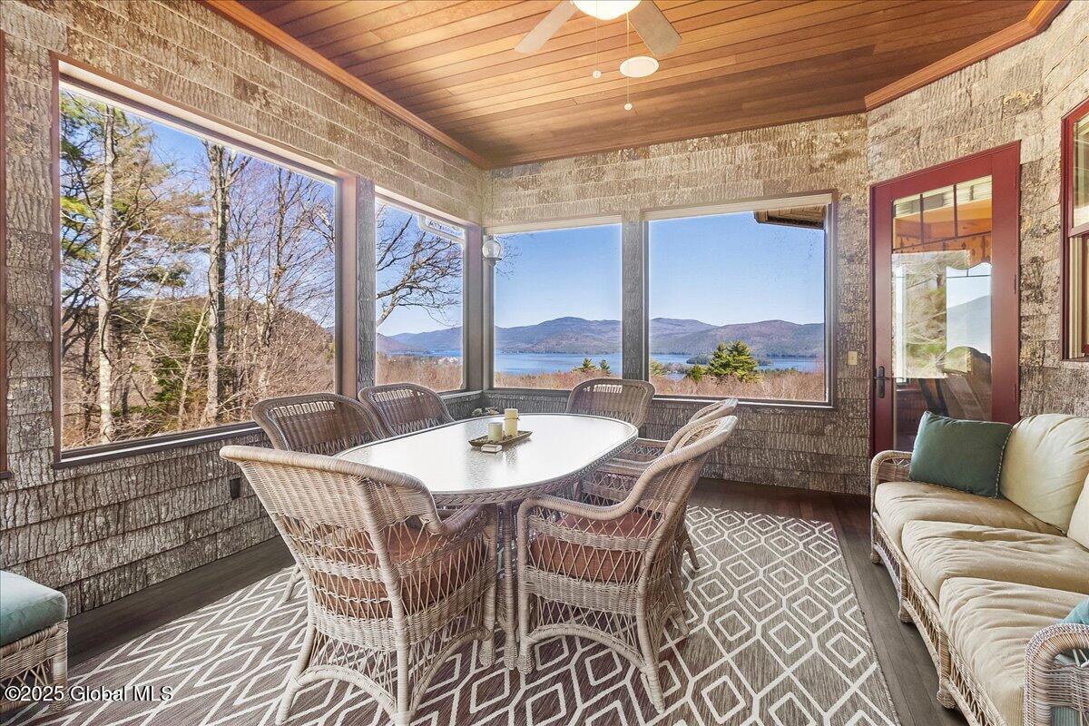 94 Long View Lane
