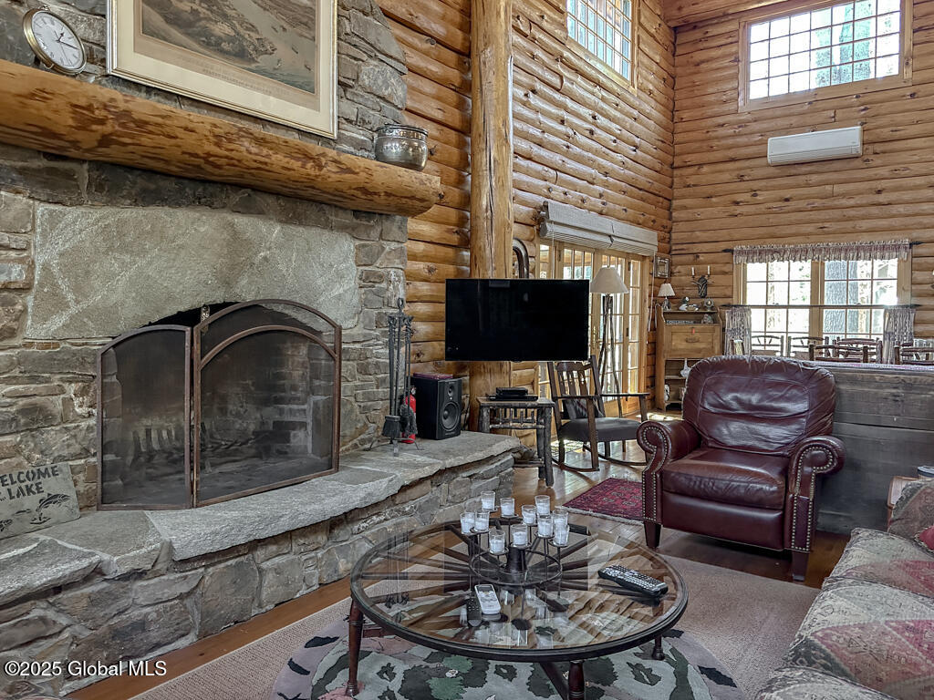 25 Birch Drive