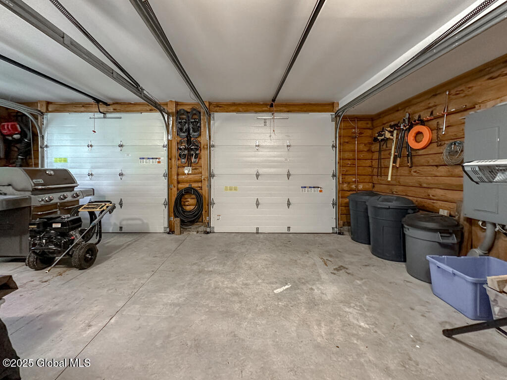 25 Birch Drive