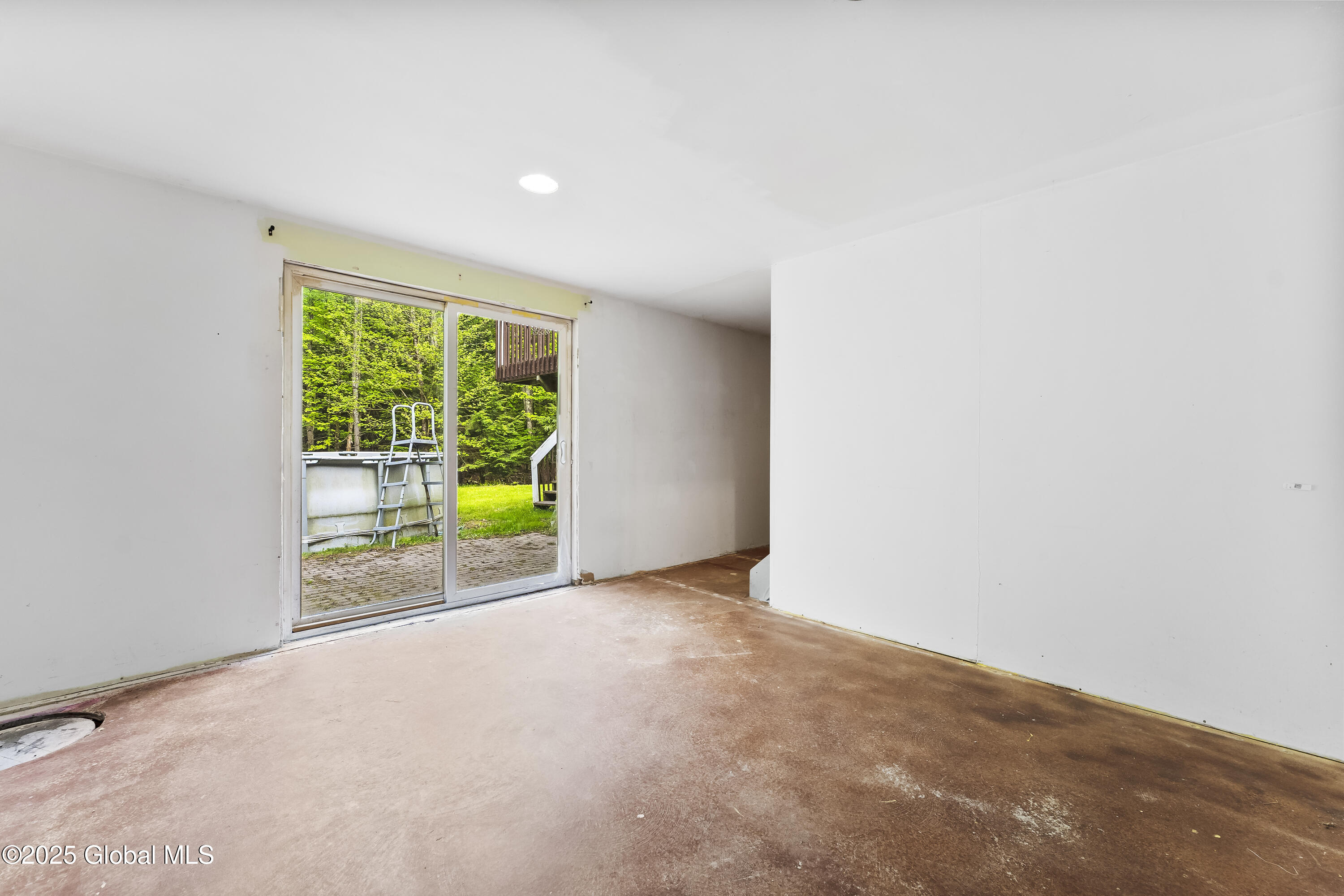 119 Shippee Road