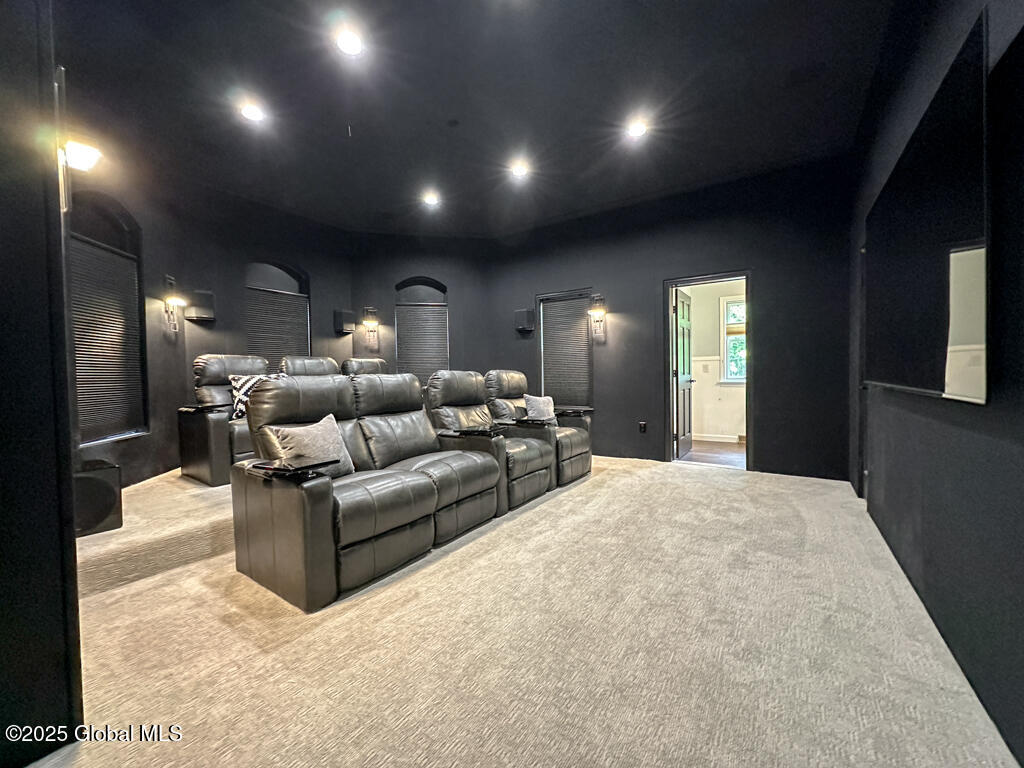 4220 Lake Shore Drive