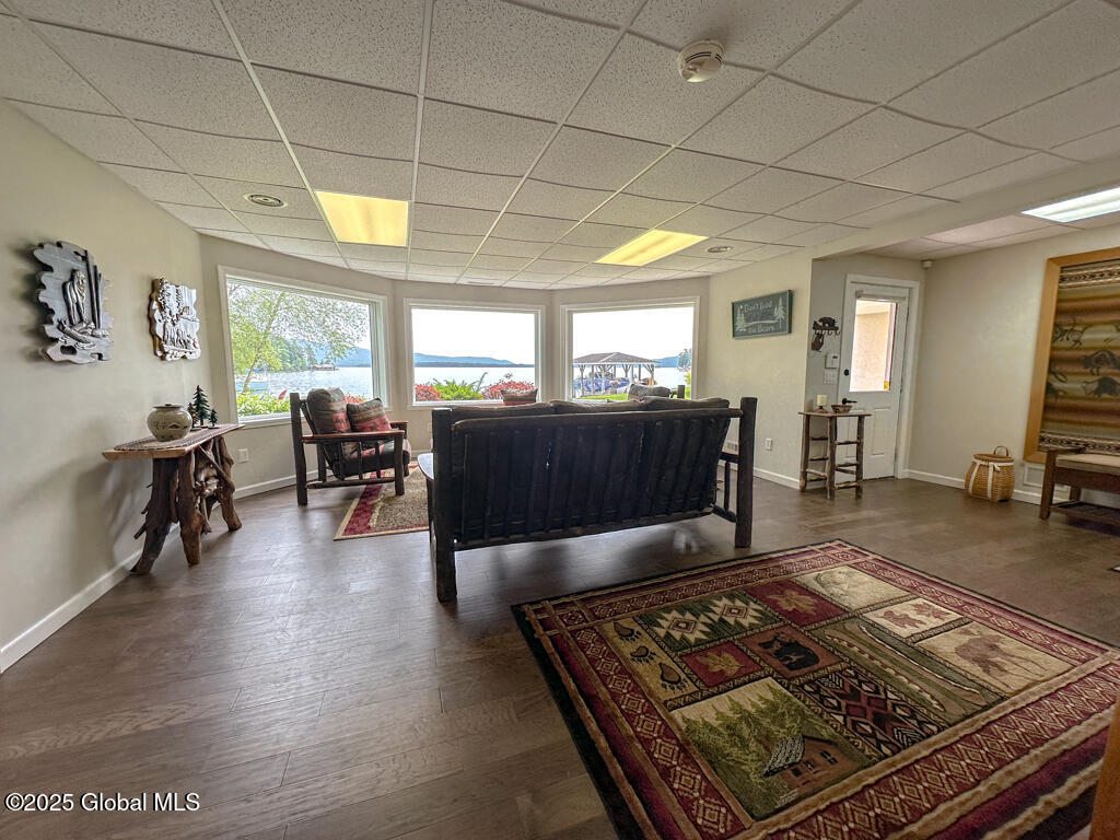 4220 Lake Shore Drive