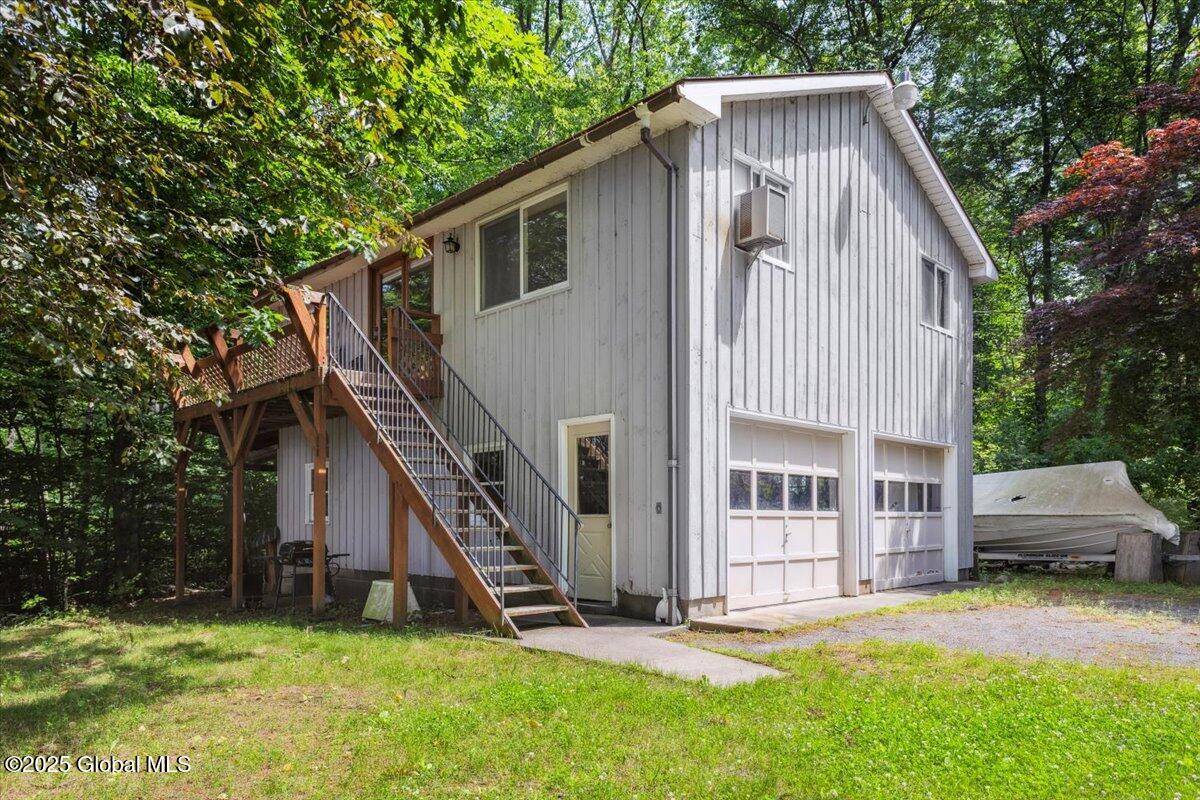 233 Cleverdale Road