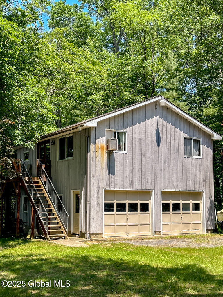233 Cleverdale Road